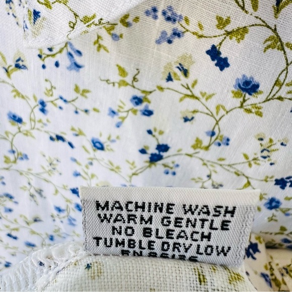 BRYN WALKER 100% LINEN VIOLET FLORAL PRINT SLEEVELESS BUTTON DOWN TOP SIZE MED - Picture 3 of 11